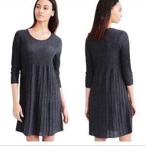 Eileen Fisher Gray 100% Washable Wool Scoop Neck Ribbed Mini Dress XS
